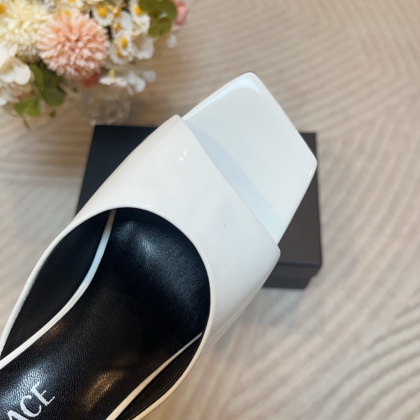 LuxluxHouse Best Quality Versace Women Shoes