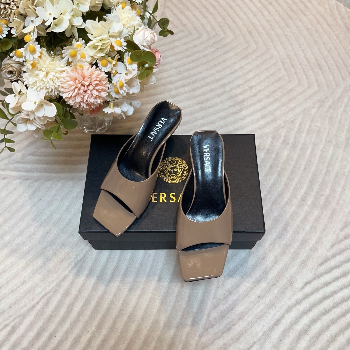 LuxluxHouse Best Quality Versace Women Shoes