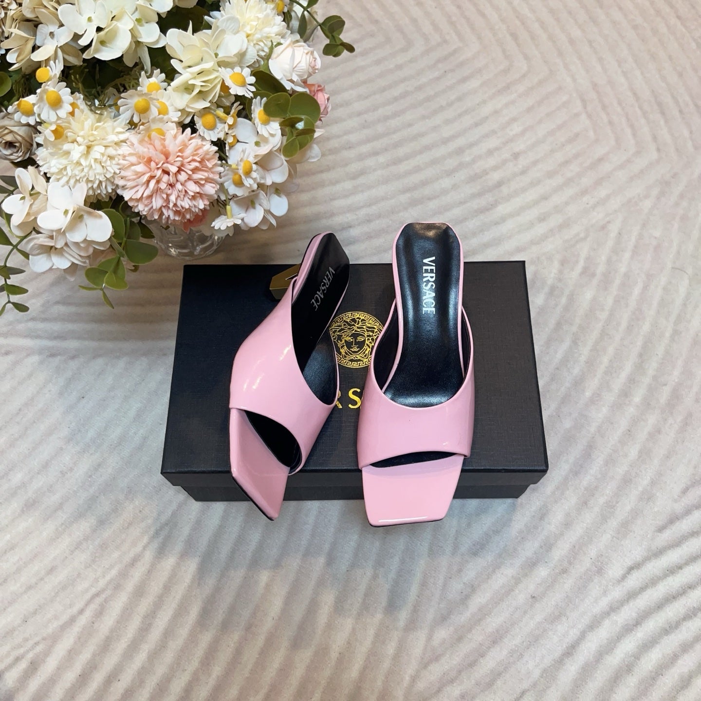 LuxluxHouse Best Quality Versace Women Shoes