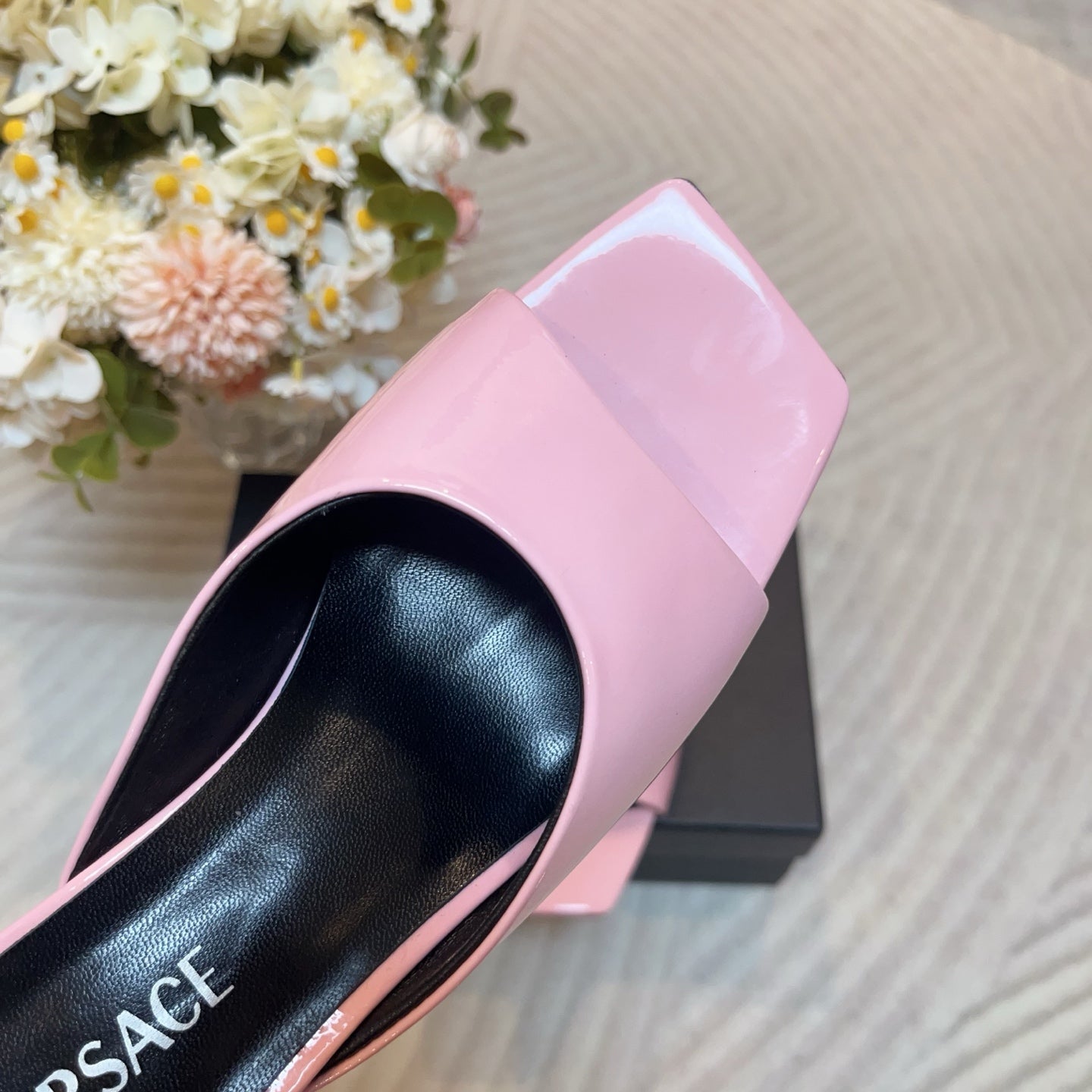 LuxluxHouse Best Quality Versace Women Shoes