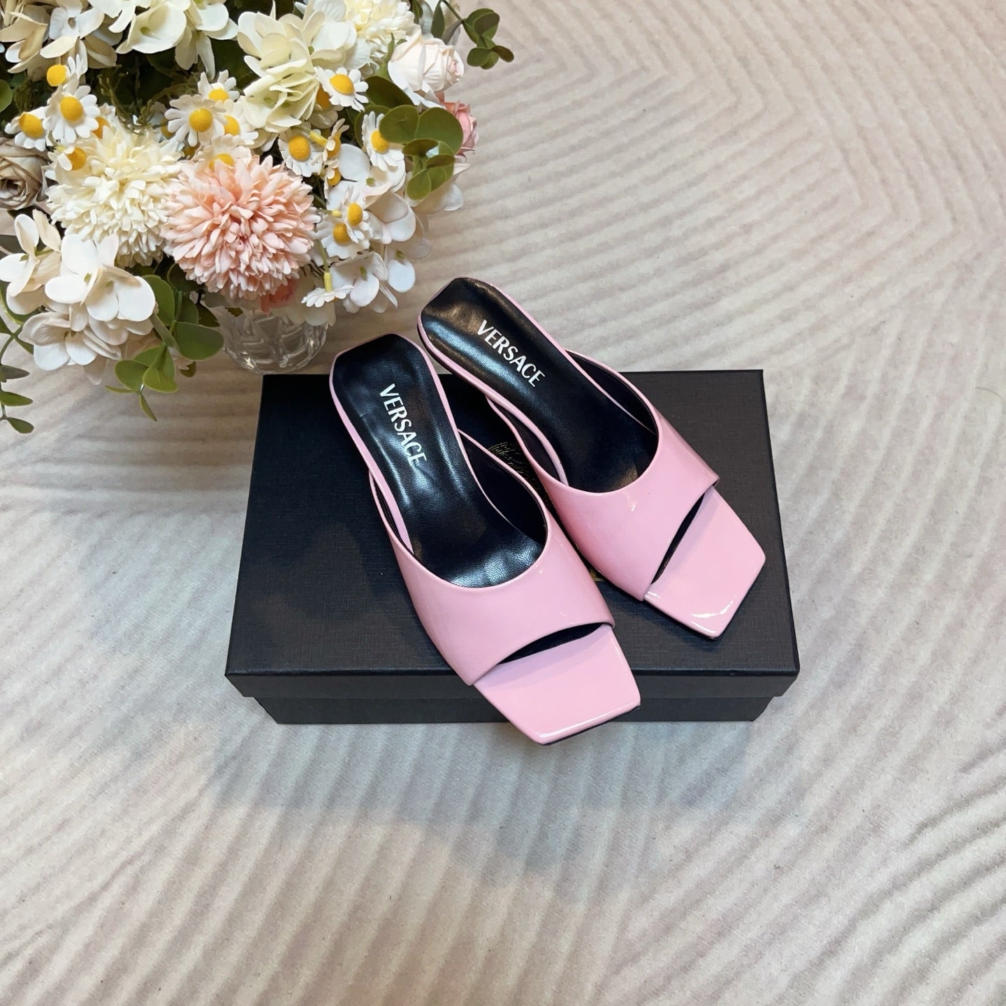 LuxluxHouse Best Quality Versace Women Shoes