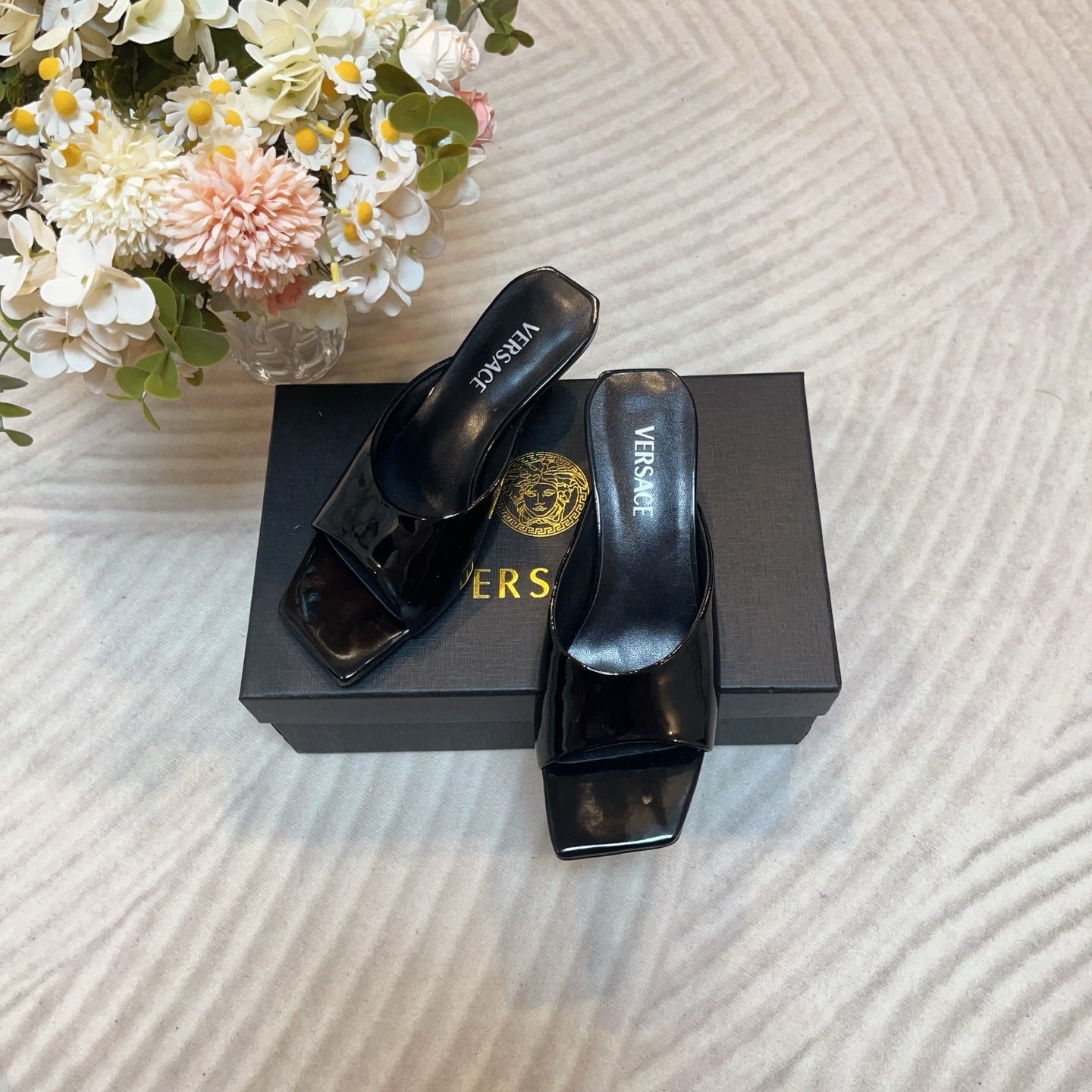 LuxluxHouse Best Quality Versace Women Shoes