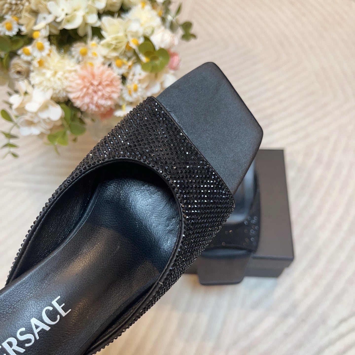 LuxluxHouse Best Quality Versace Women Shoes