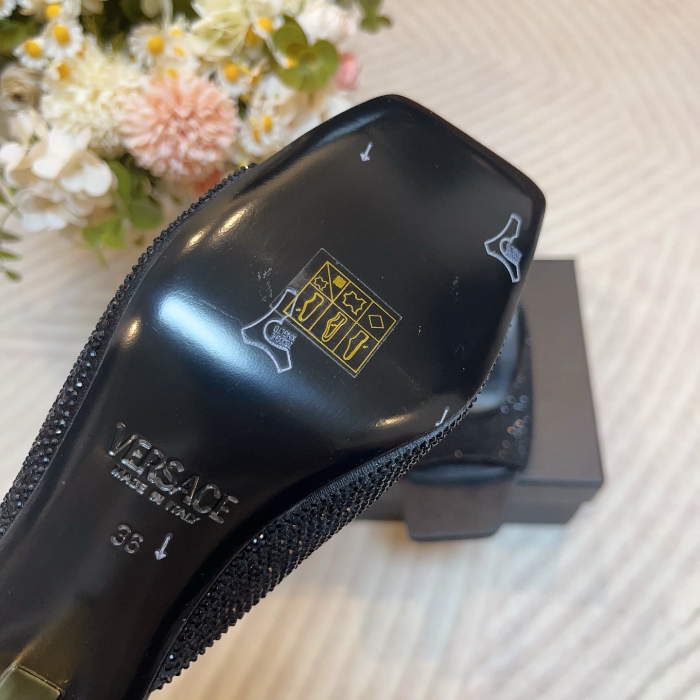 LuxluxHouse Best Quality Versace Women Shoes