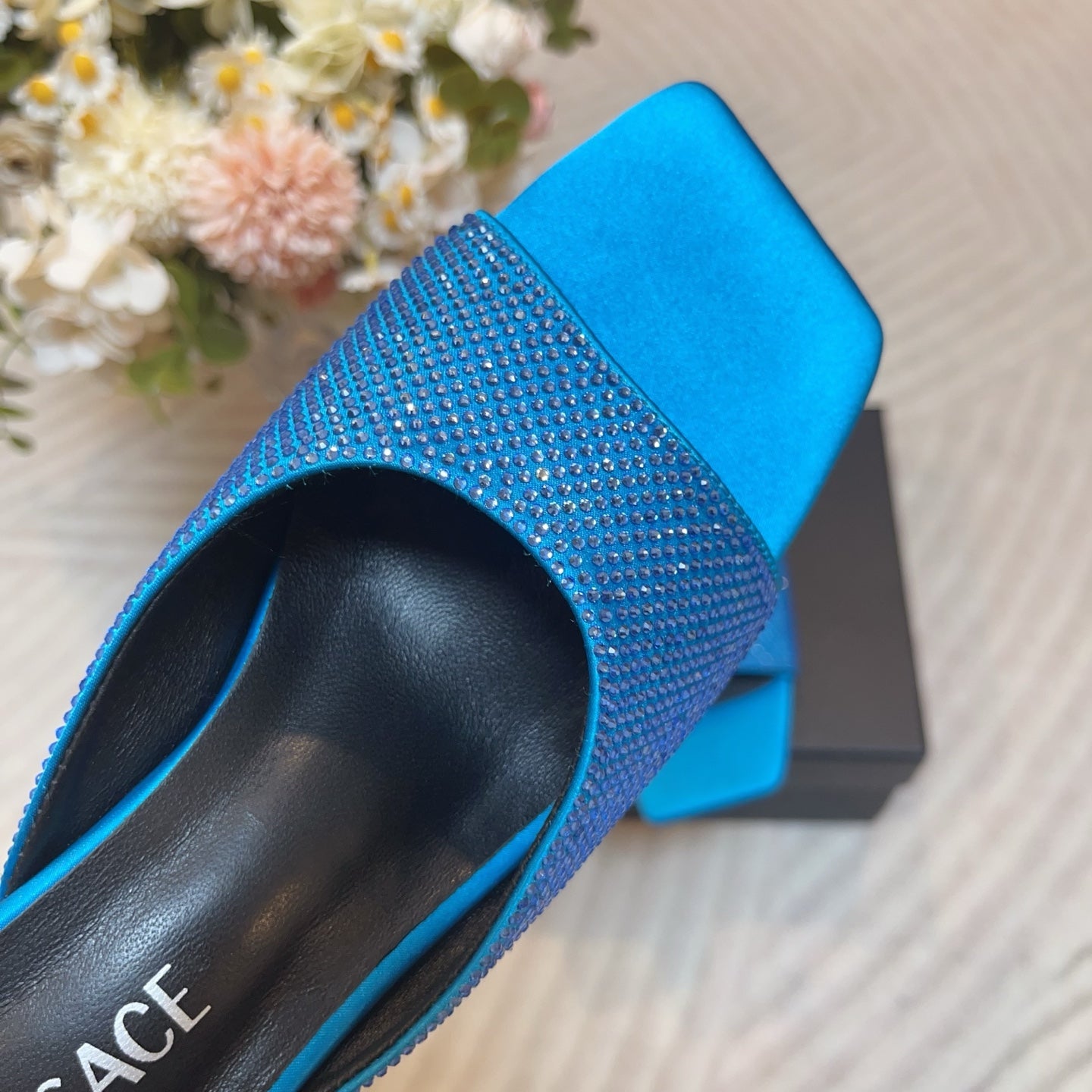 LuxluxHouse Best Quality Versace Women Shoes