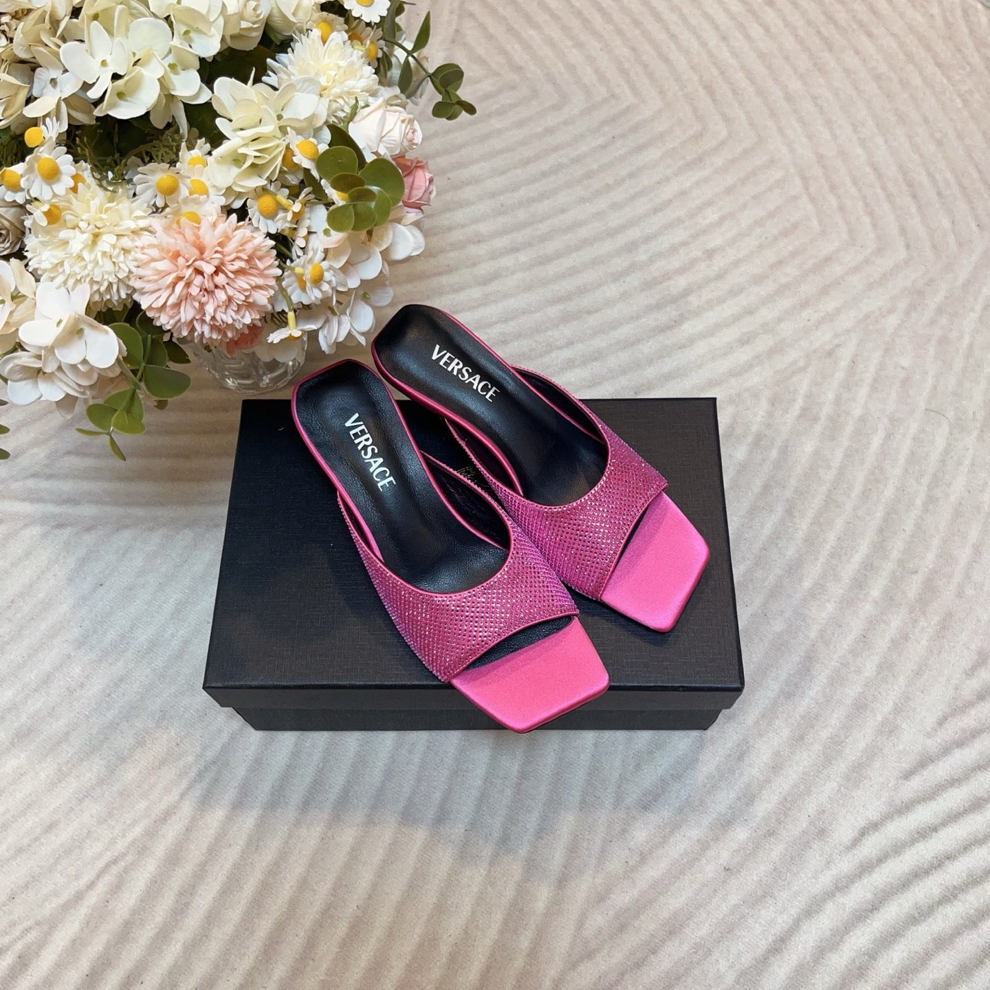 LuxluxHouse Best Quality Versace Women Shoes