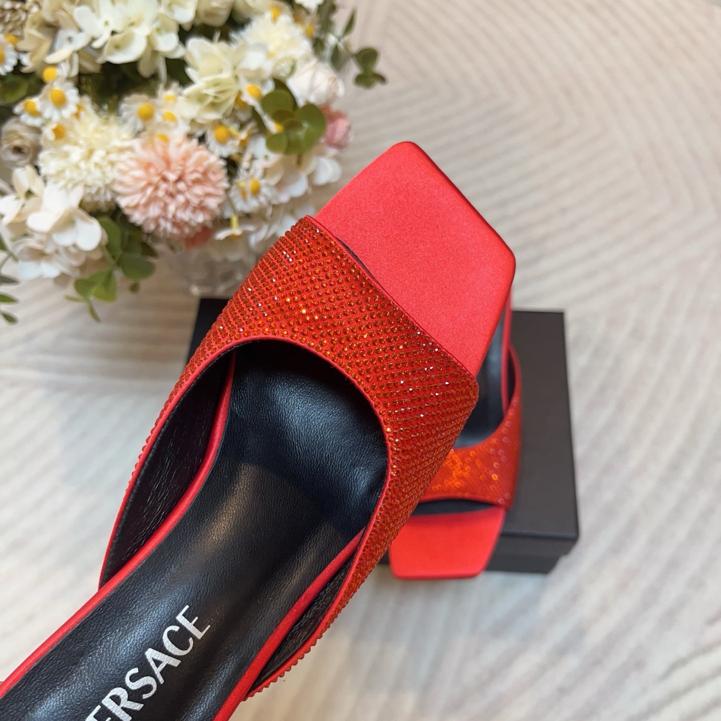 LuxluxHouse Best Quality Versace Women Shoes