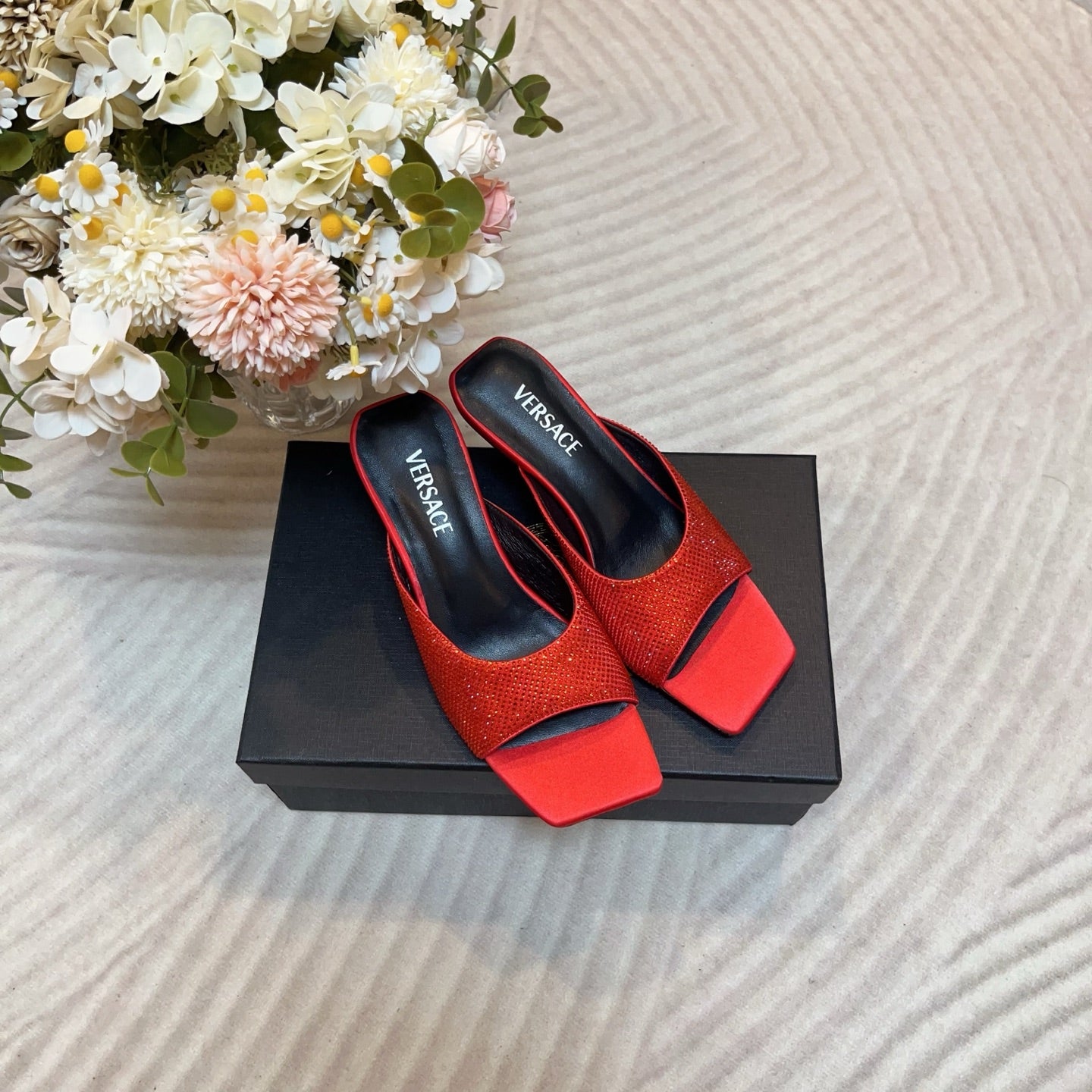 LuxluxHouse Best Quality Versace Women Shoes