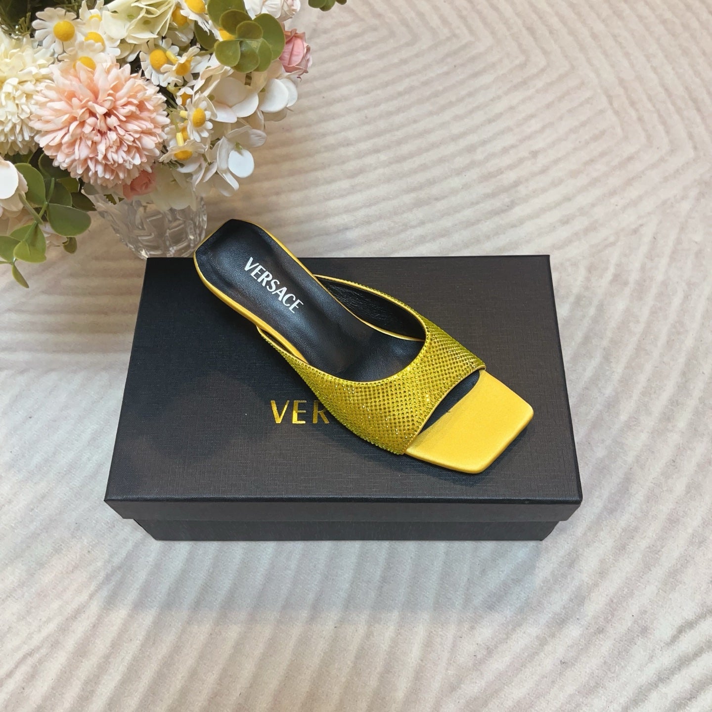 LuxluxHouse Best Quality Versace Women Shoes