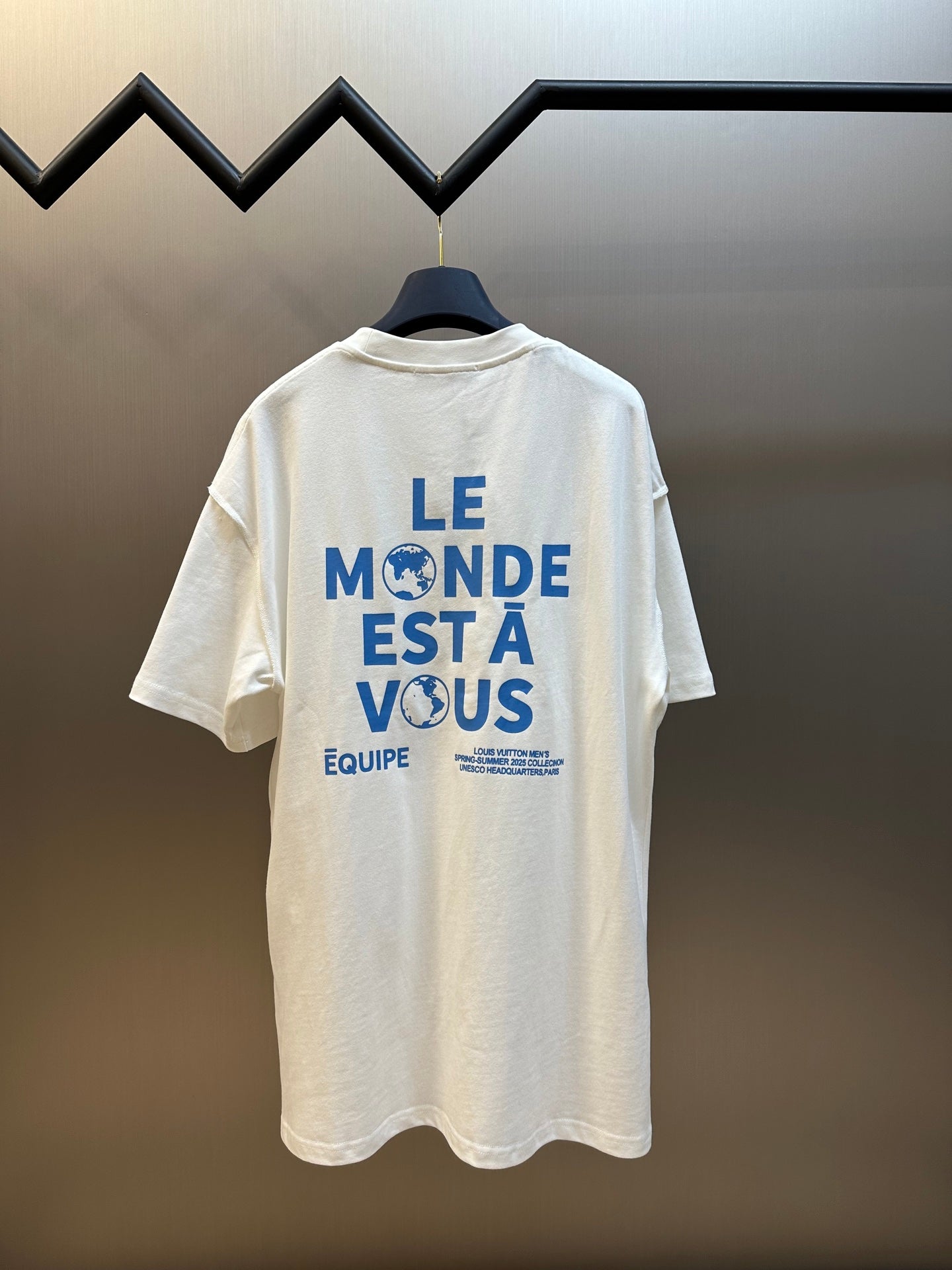 LuxluxHouse Best Quality Clothes T-shirt Louis Vuitton