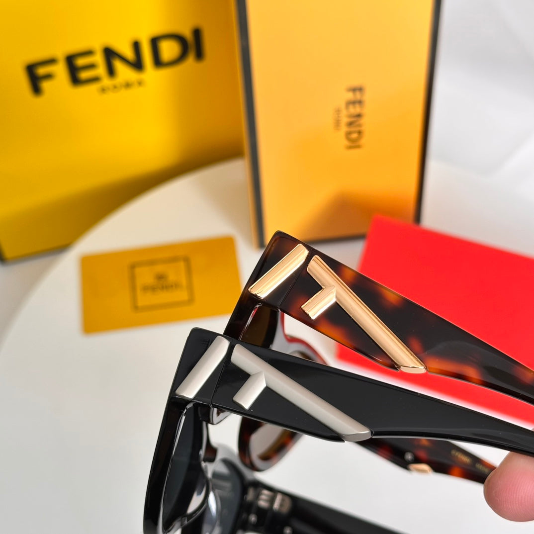 LuxluxHouse Best Quality Glasses Fendi