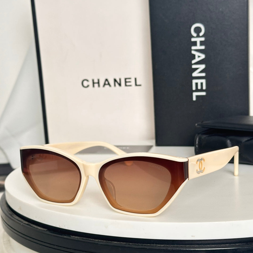 LuxluxHouse Best Quality Glasses Chanel