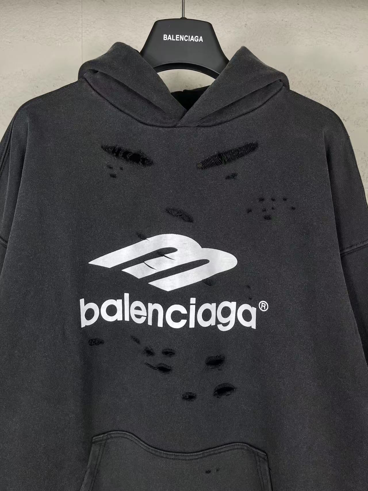 LuxluxHouse Best Quality Clothes Balenciaga Hoodie & Sweater