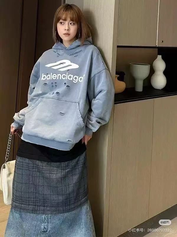 LuxluxHouse Best Quality Clothes Balenciaga Hoodie & Sweater