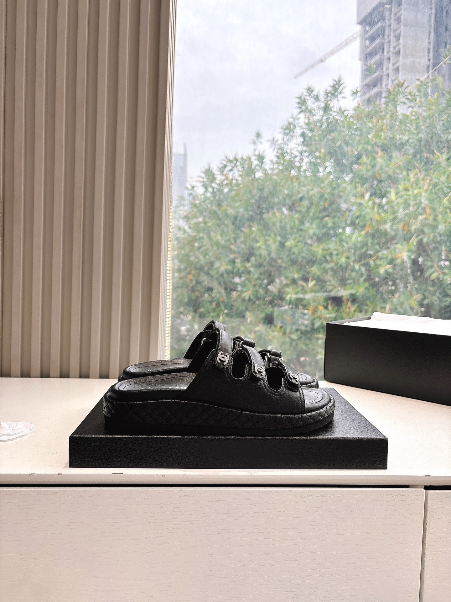 LuxluxHouse Best Quality Chanel Sandals