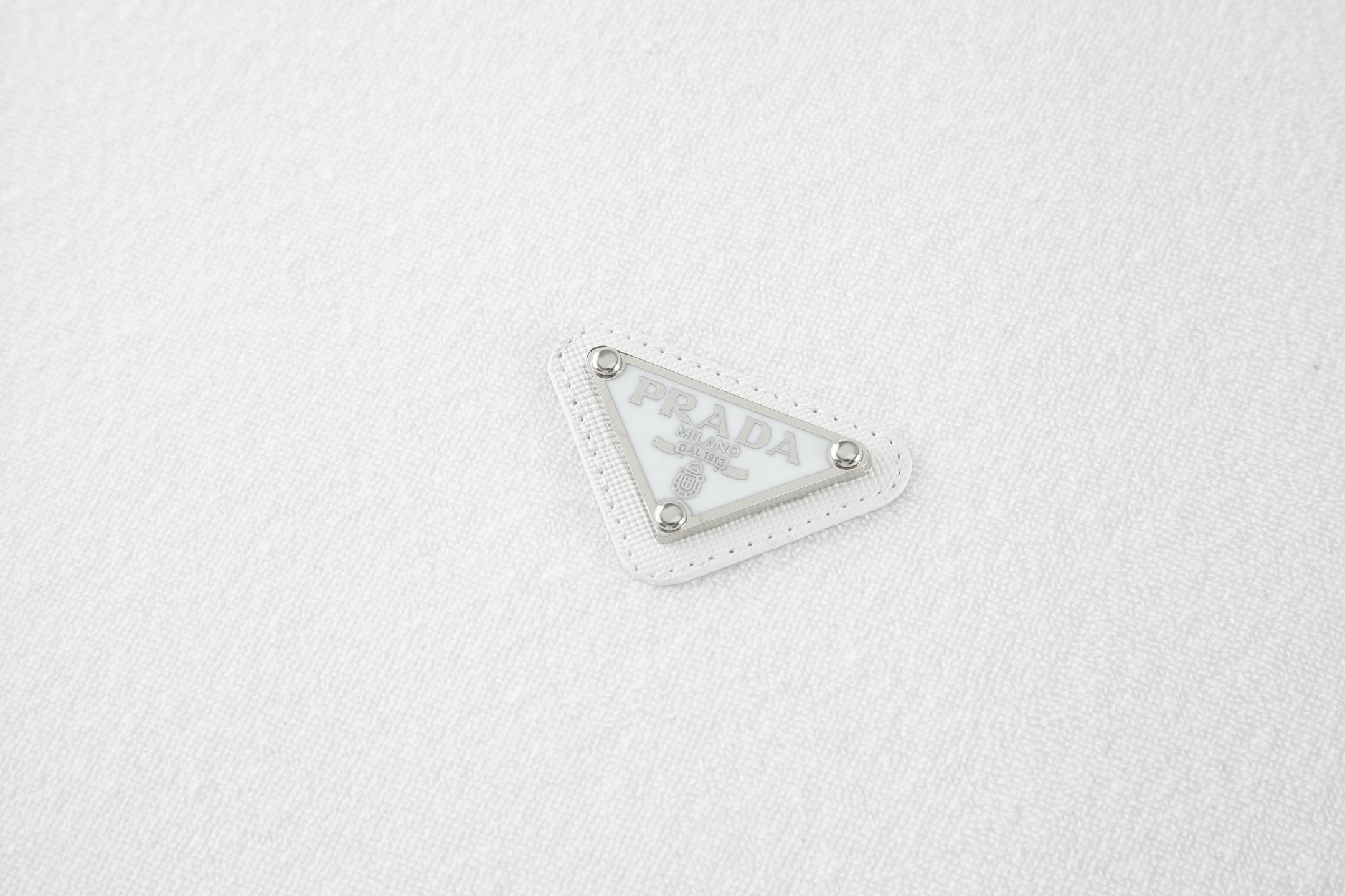 LuxluxHouse Best Quality Clothes T-shirt Prada