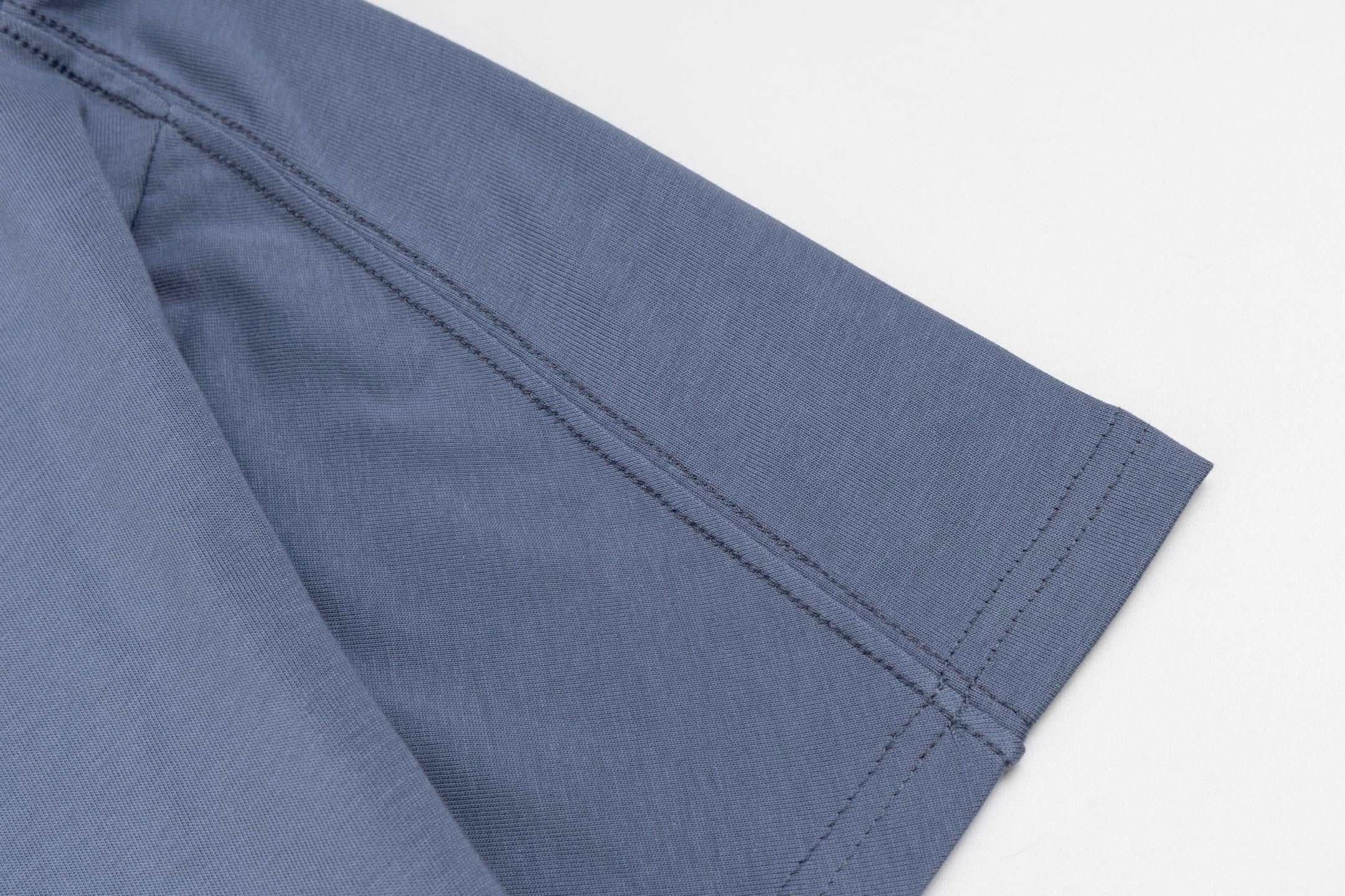 LuxluxHouse Best Quality Clothes T-shirt Arcteryx