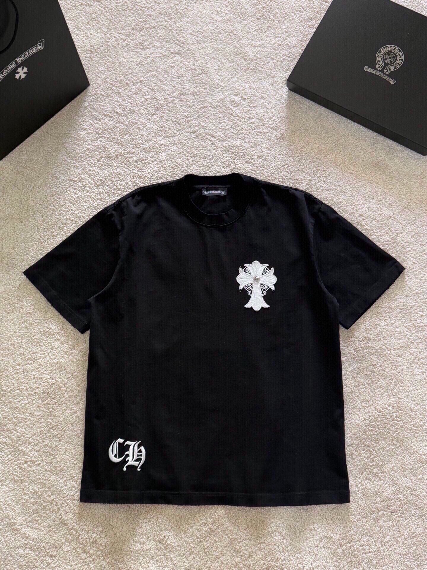 LuxluxHouse Best Quality Clothes Chrome Hearts T-shirt