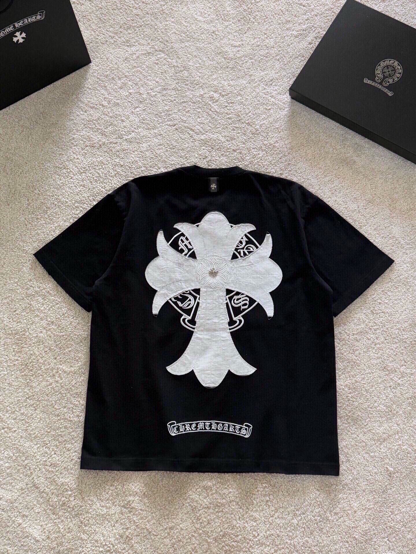 LuxluxHouse Best Quality Clothes Chrome Hearts T-shirt