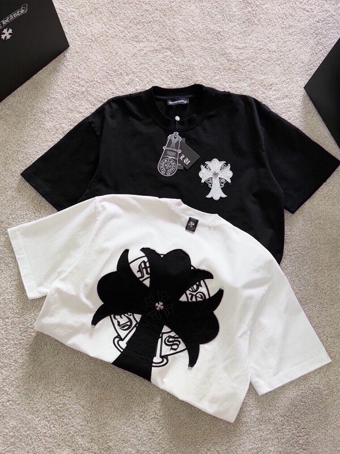 LuxluxHouse Best Quality Clothes Chrome Hearts T-shirt