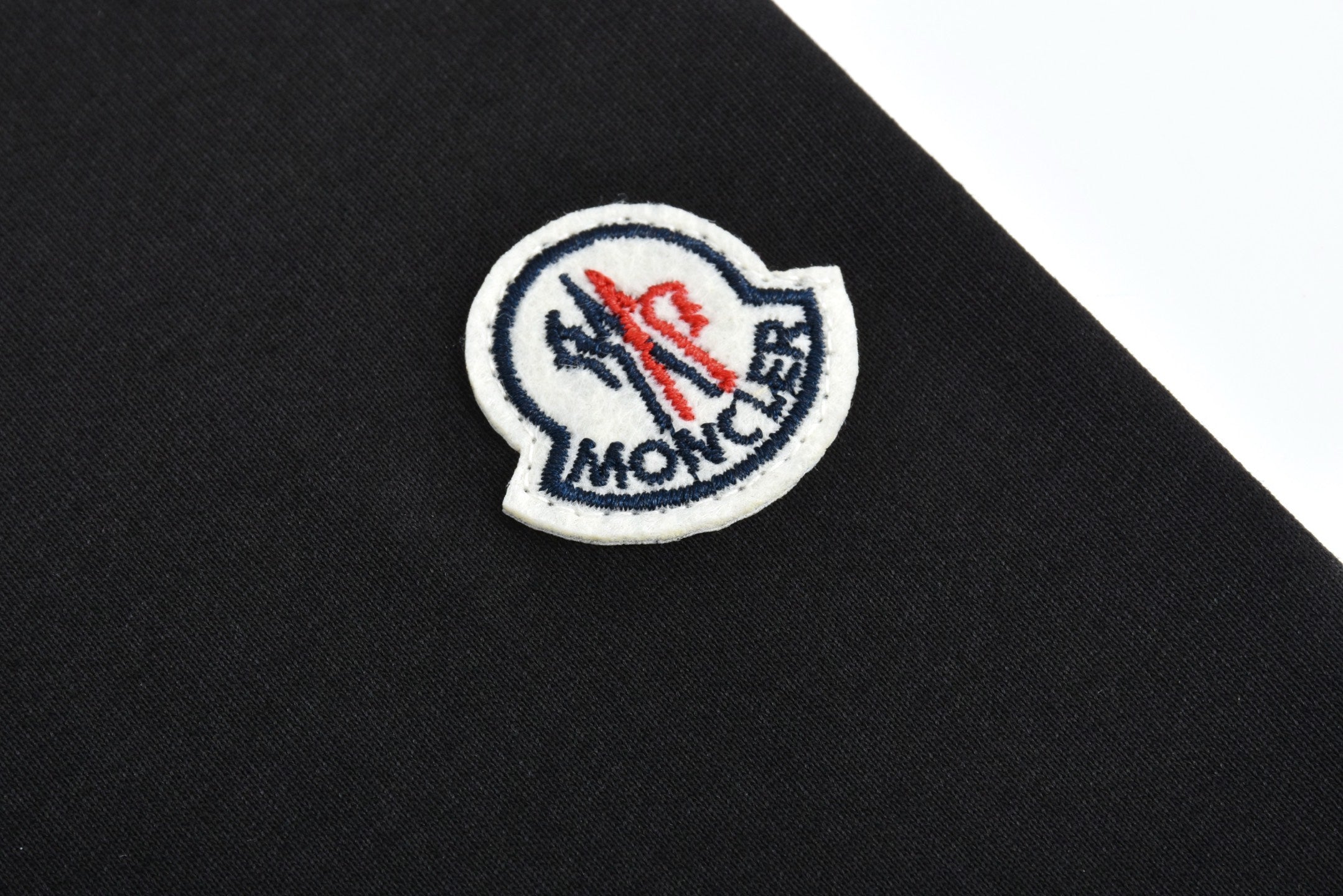LuxluxHouse Best Quality Clothes T-shirt Moncler