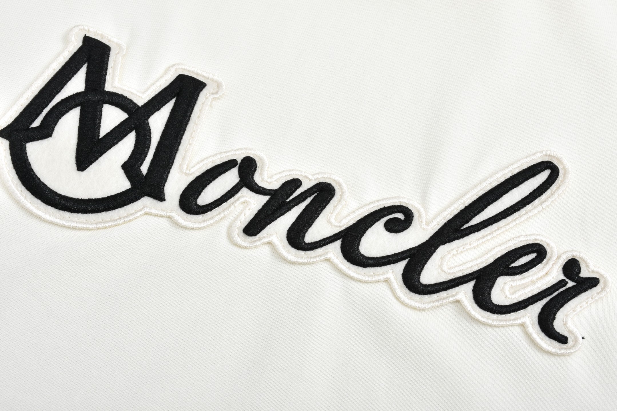 LuxluxHouse Best Quality Clothes T-shirt Moncler