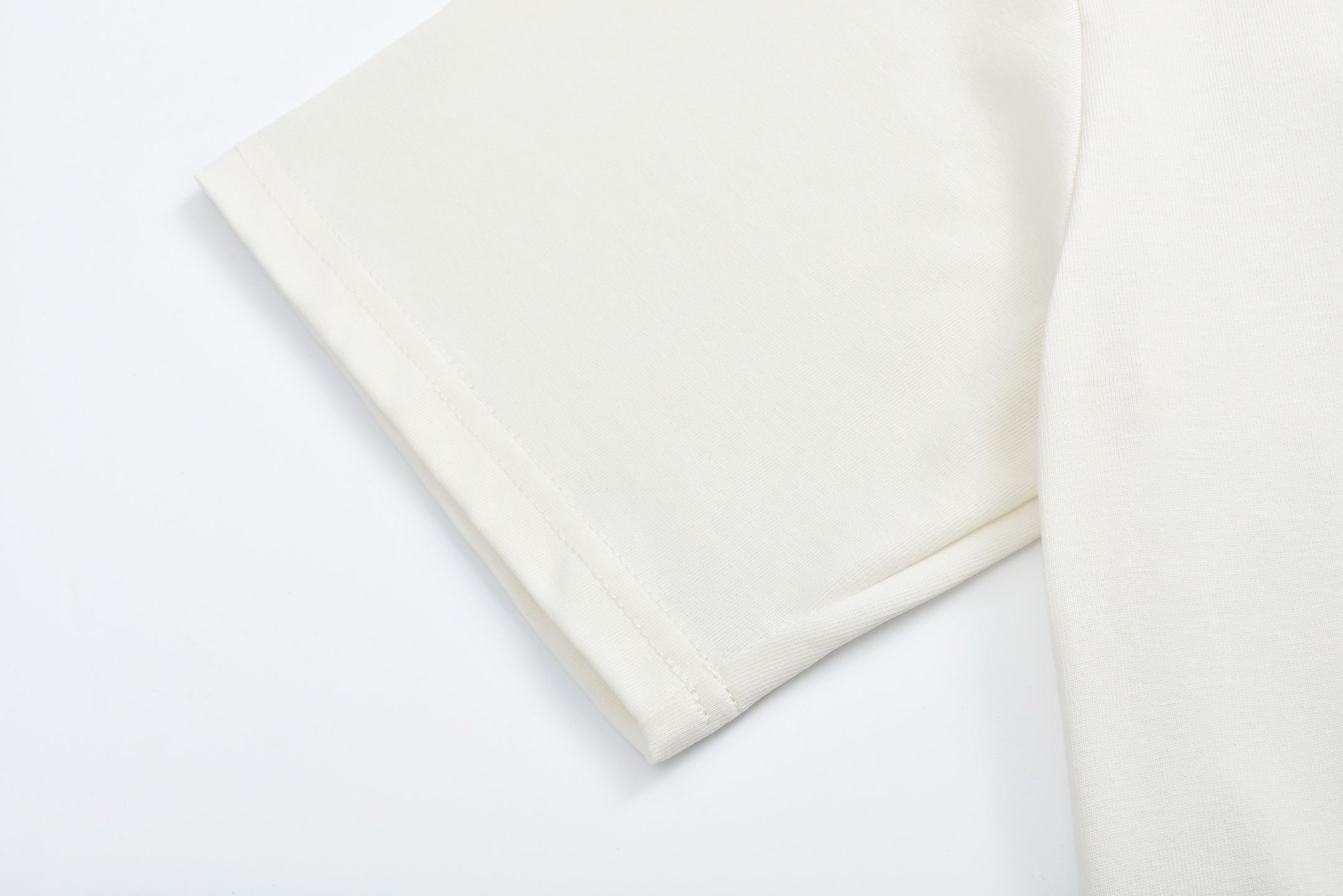 LuxluxHouse Best Quality Clothes T-shirt Moncler