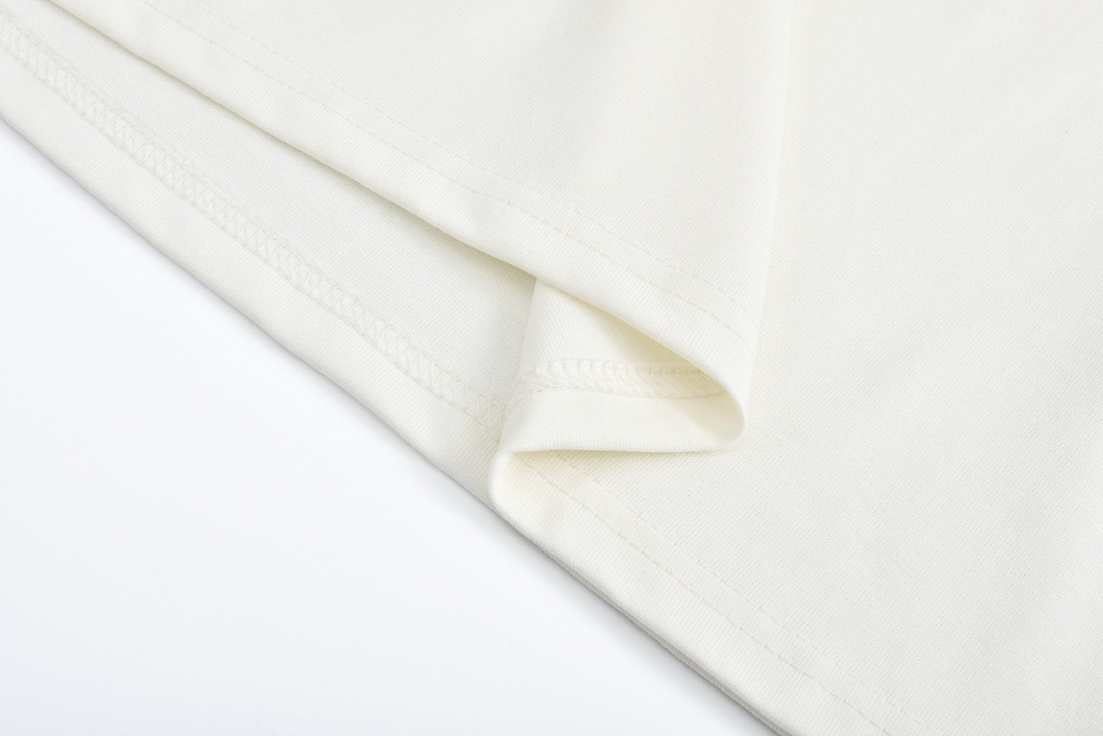 LuxluxHouse Best Quality Clothes T-shirt Moncler