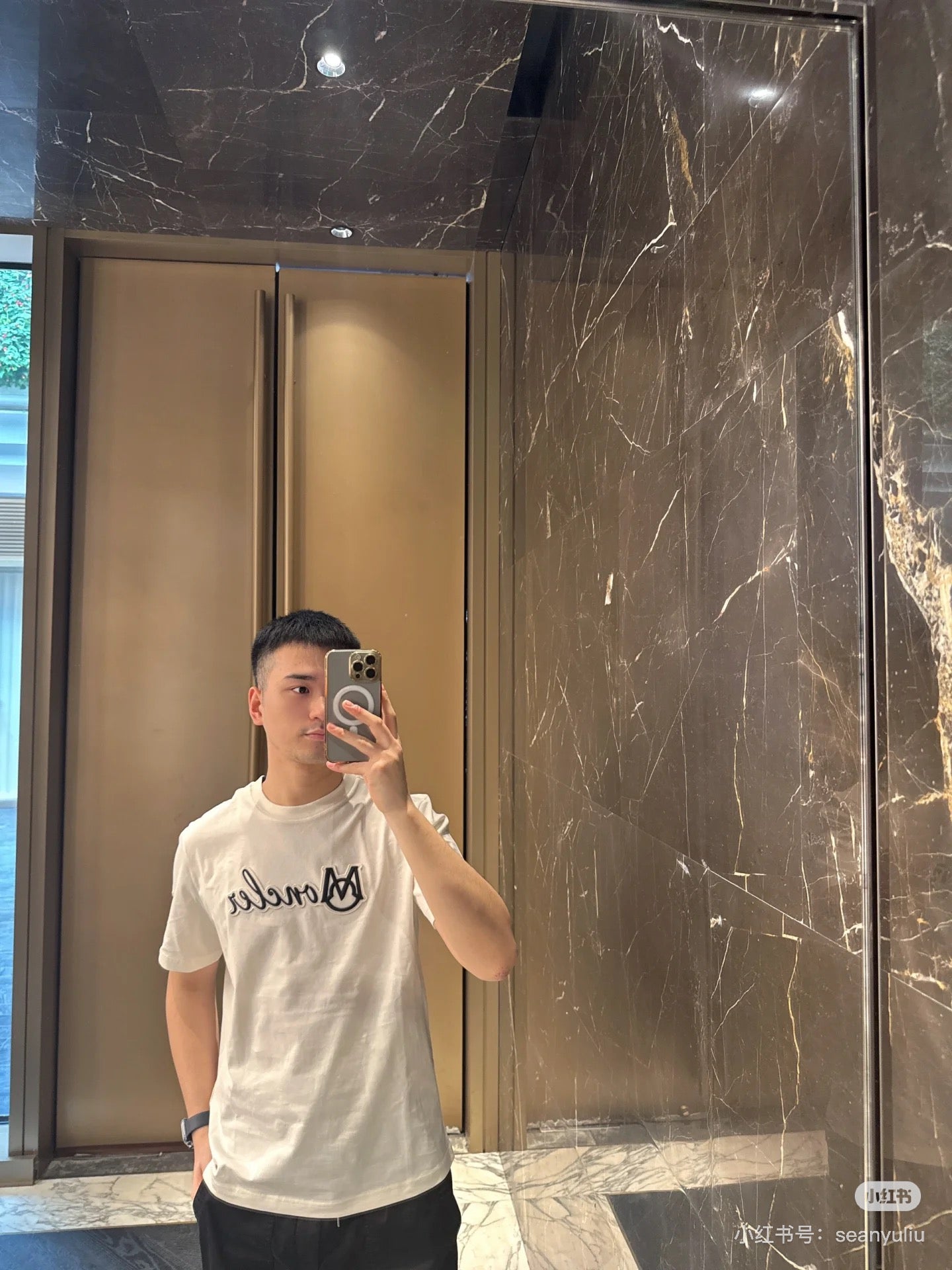 LuxluxHouse Best Quality Clothes T-shirt Moncler