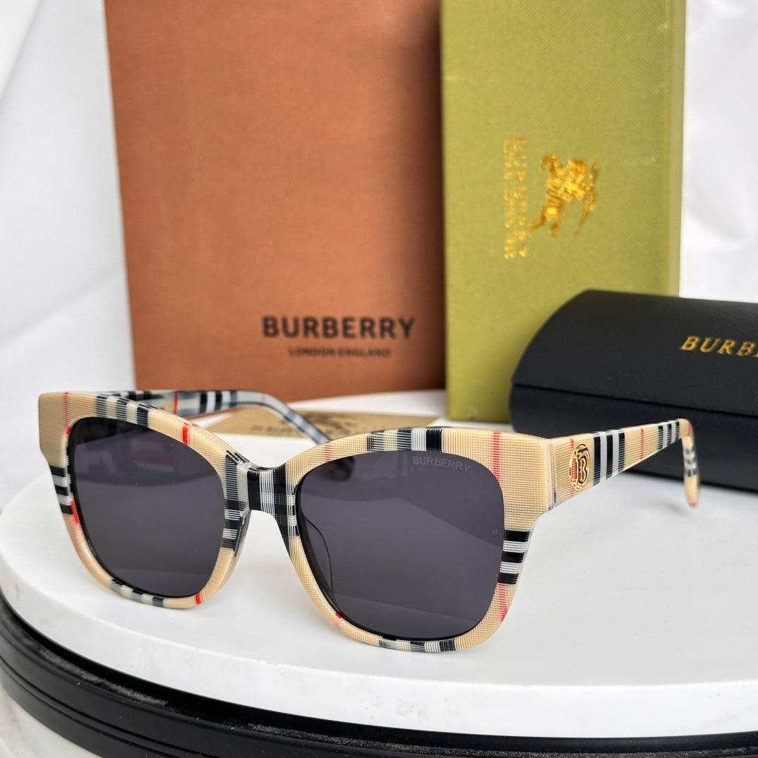 LuxluxHouse Best Quality Glasses Burberry