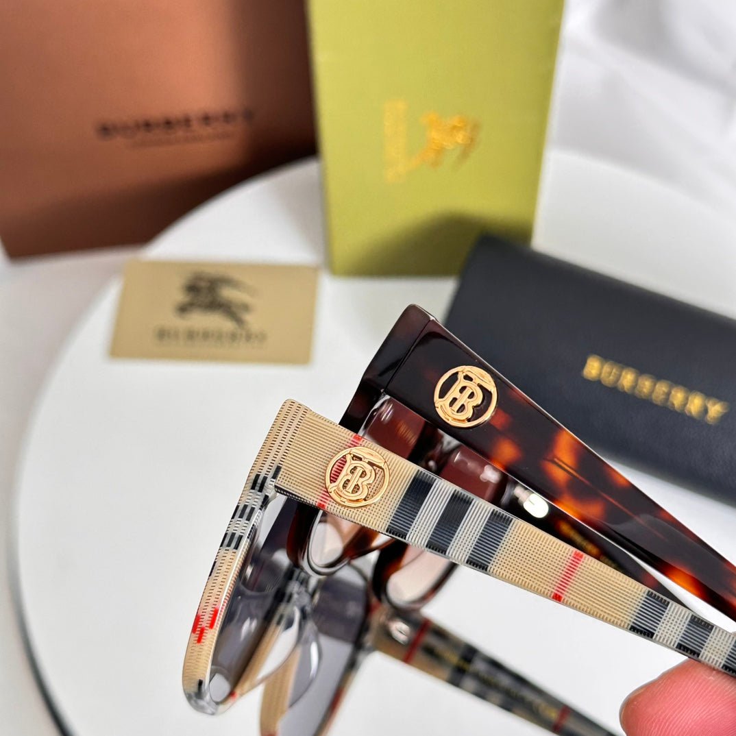 LuxluxHouse Best Quality Glasses Burberry