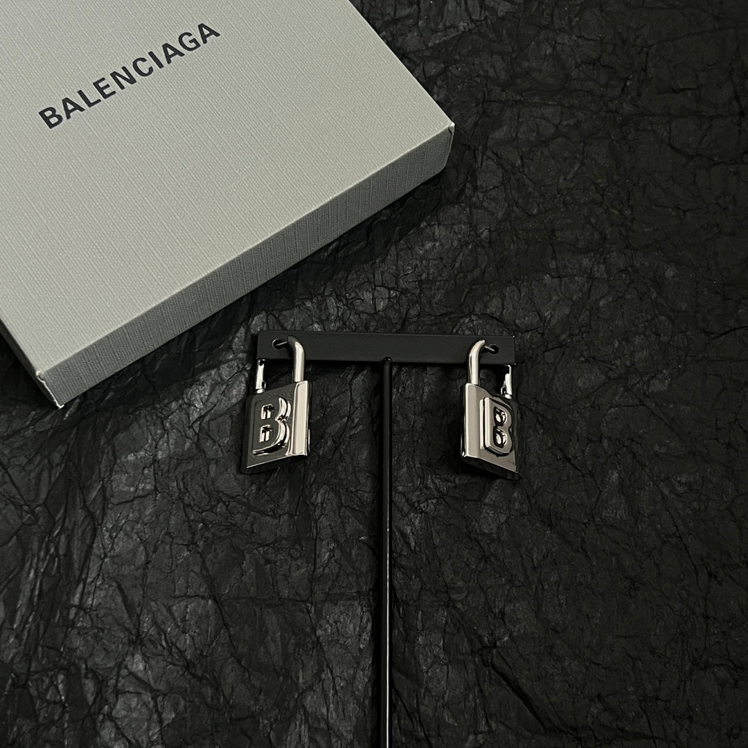 LuxluxHouse Best Quality Accessories Earrings Earrings Balenciaga