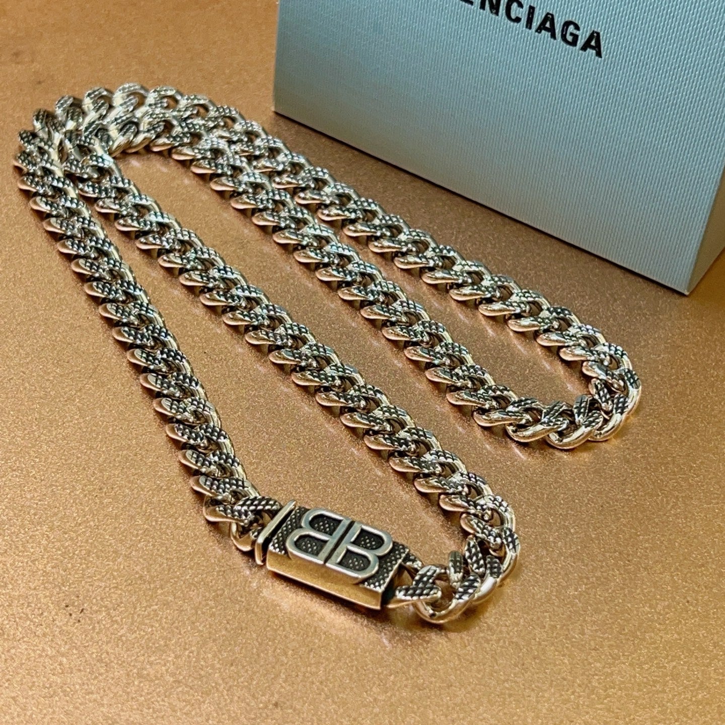 LuxluxHouse Best Quality Accessories Necklace Balenciaga