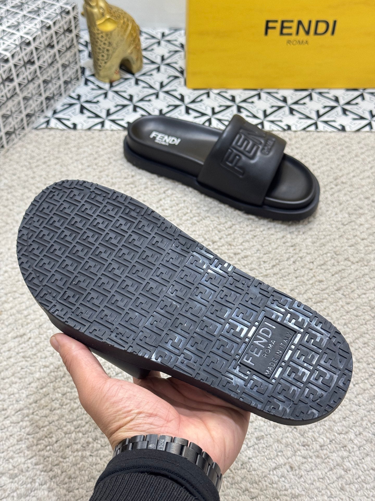LuxluxHouse Best Quality Sandals Fendi