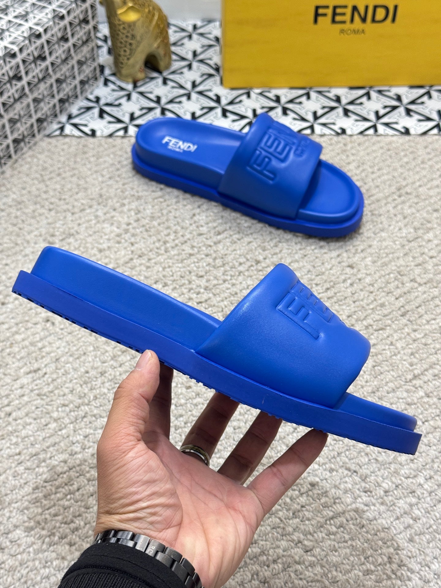 LuxluxHouse Best Quality Sandals Fendi