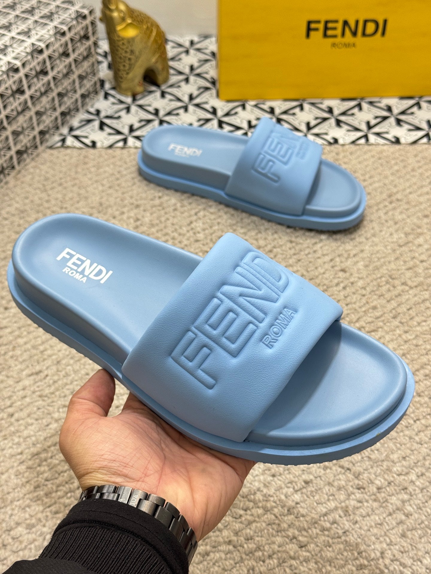 LuxluxHouse Best Quality Sandals Fendi