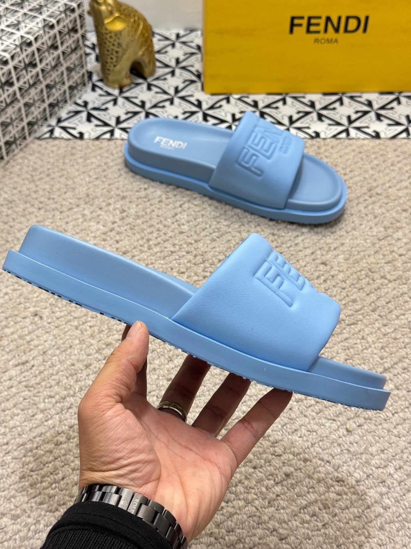 LuxluxHouse Best Quality Sandals Fendi