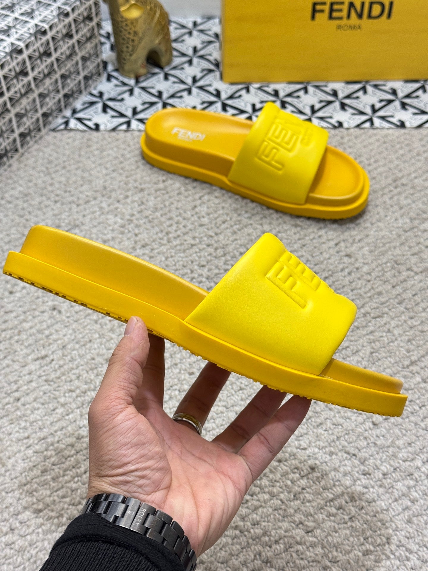 LuxluxHouse Best Quality Sandals Fendi