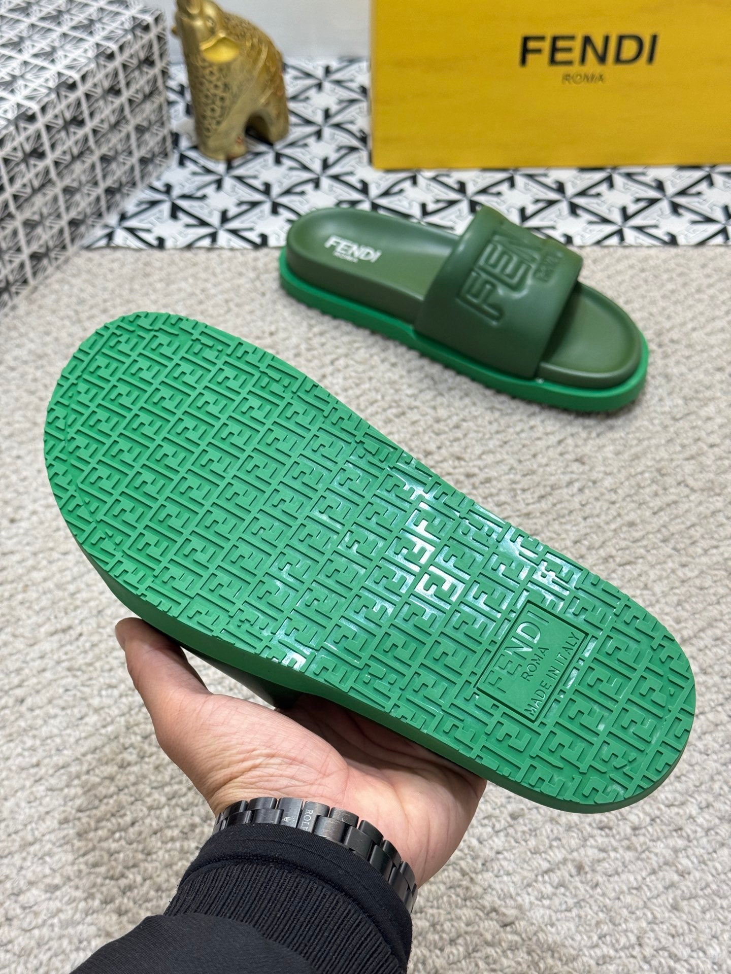 LuxluxHouse Best Quality Sandals Fendi