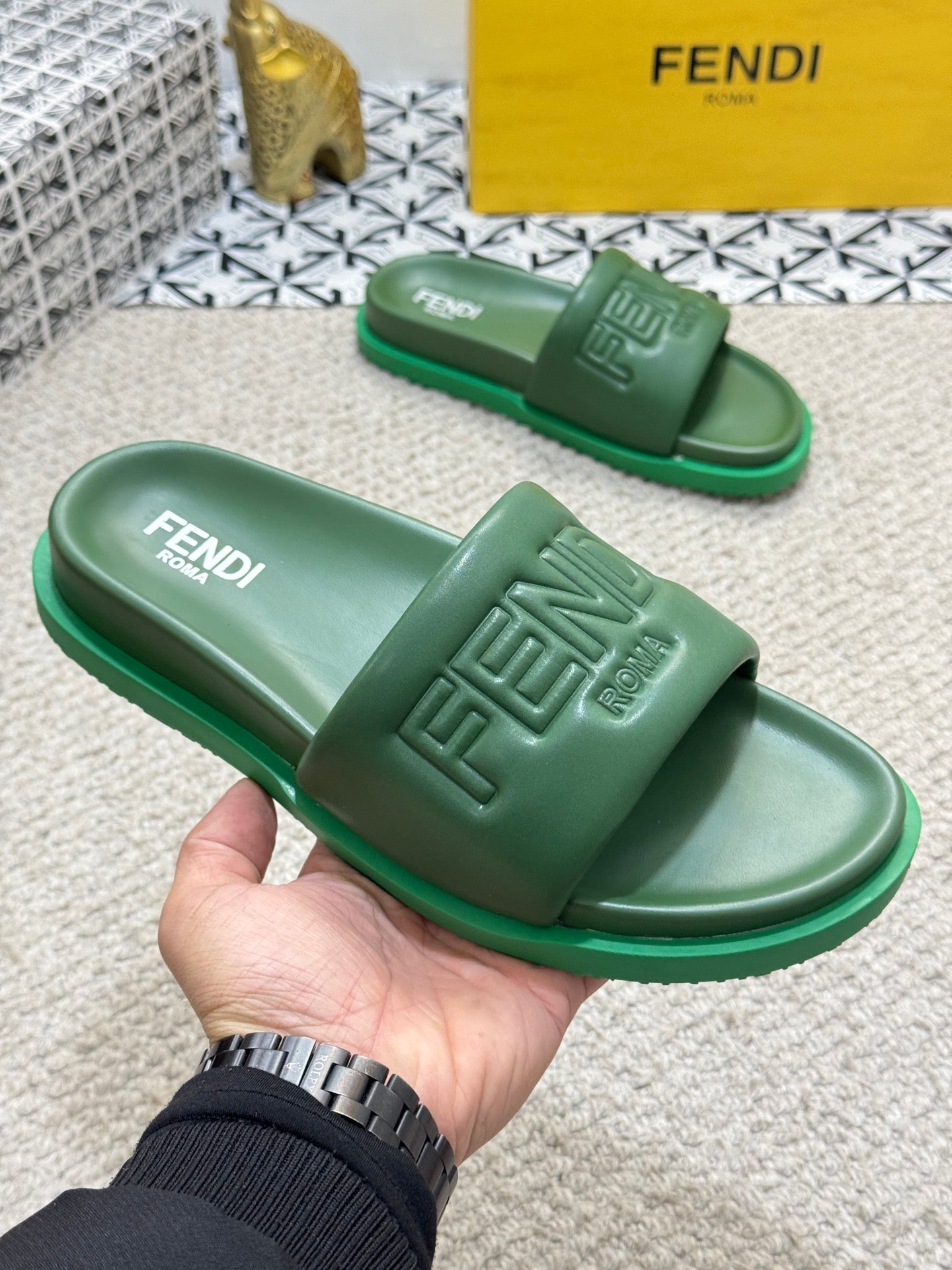 LuxluxHouse Best Quality Sandals Fendi