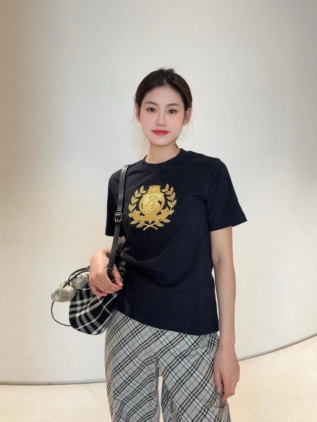 LuxluxHouse Best Quality Clothes Burberry T-shirt