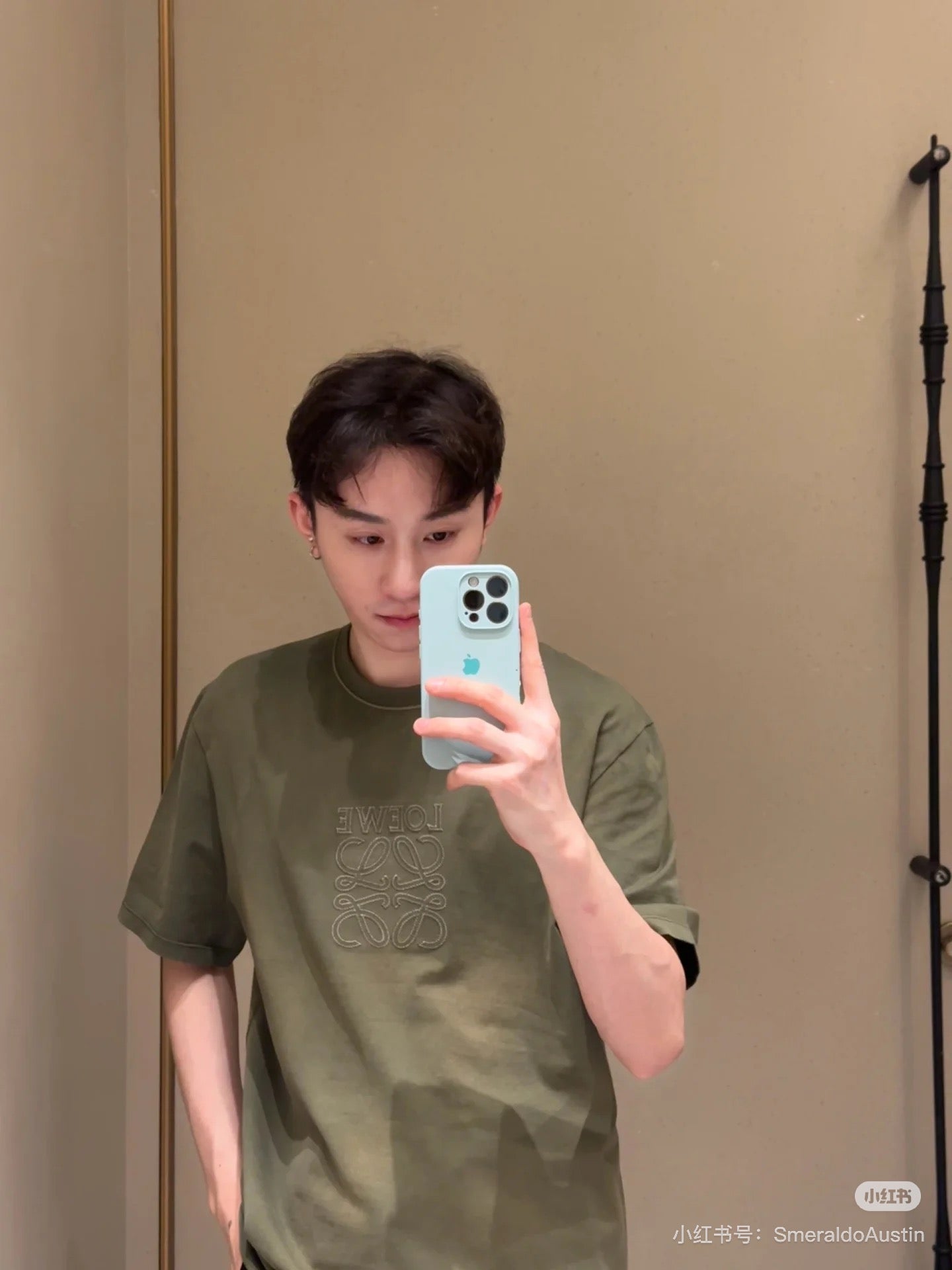 LuxluxHouse Best Quality Clothes T-shirt Loewe