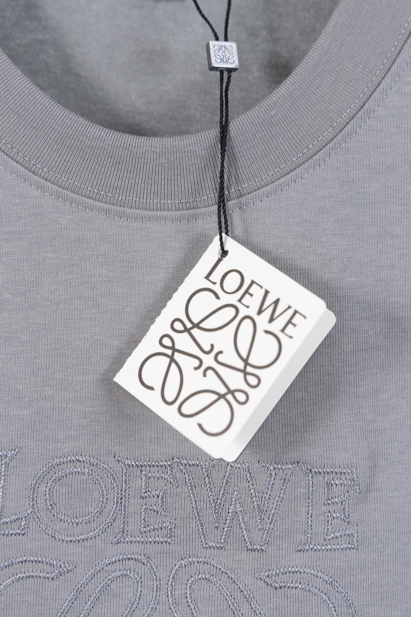 LuxluxHouse Best Quality Clothes T-shirt Loewe