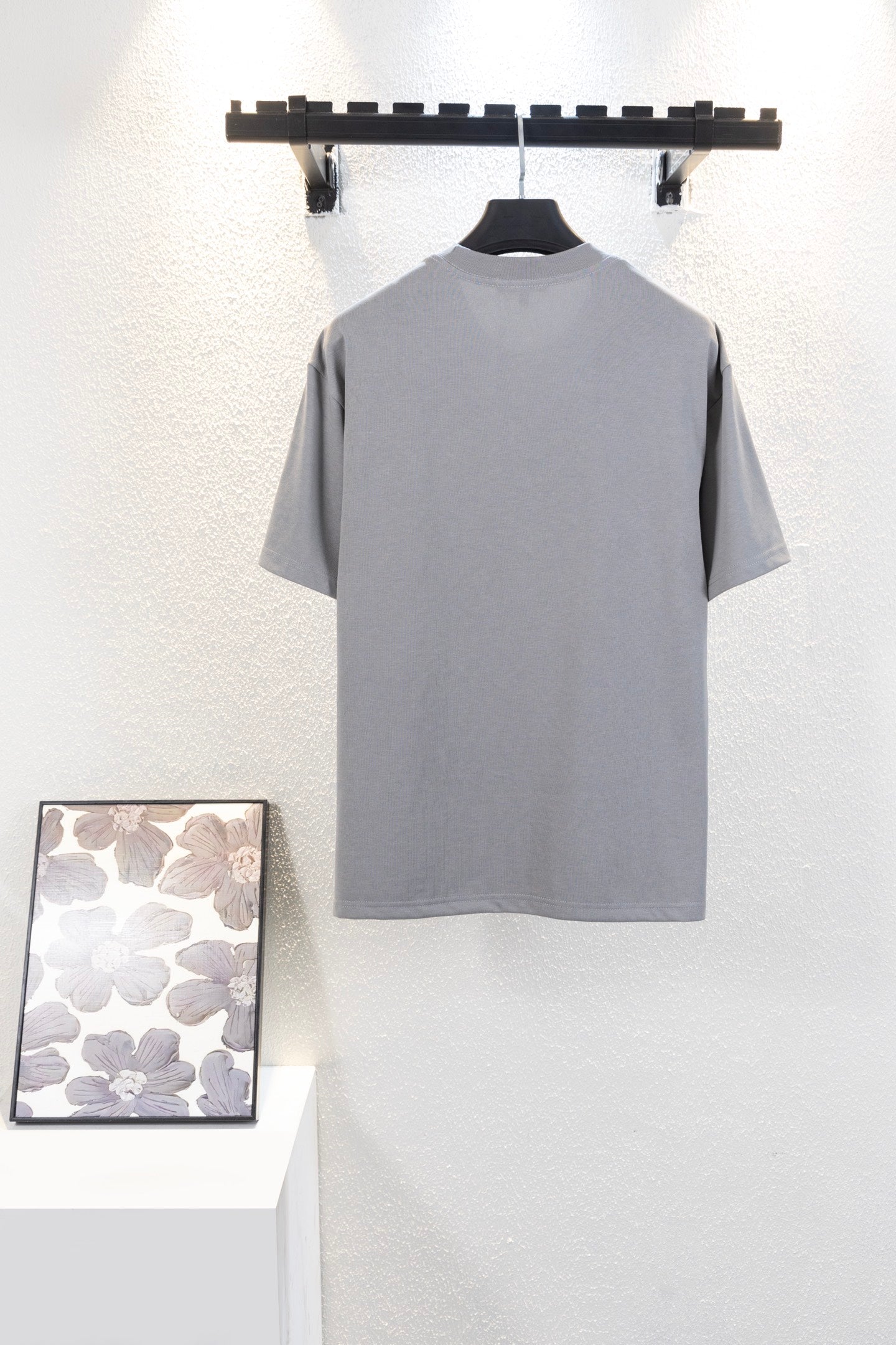 LuxluxHouse Best Quality Clothes T-shirt Loewe
