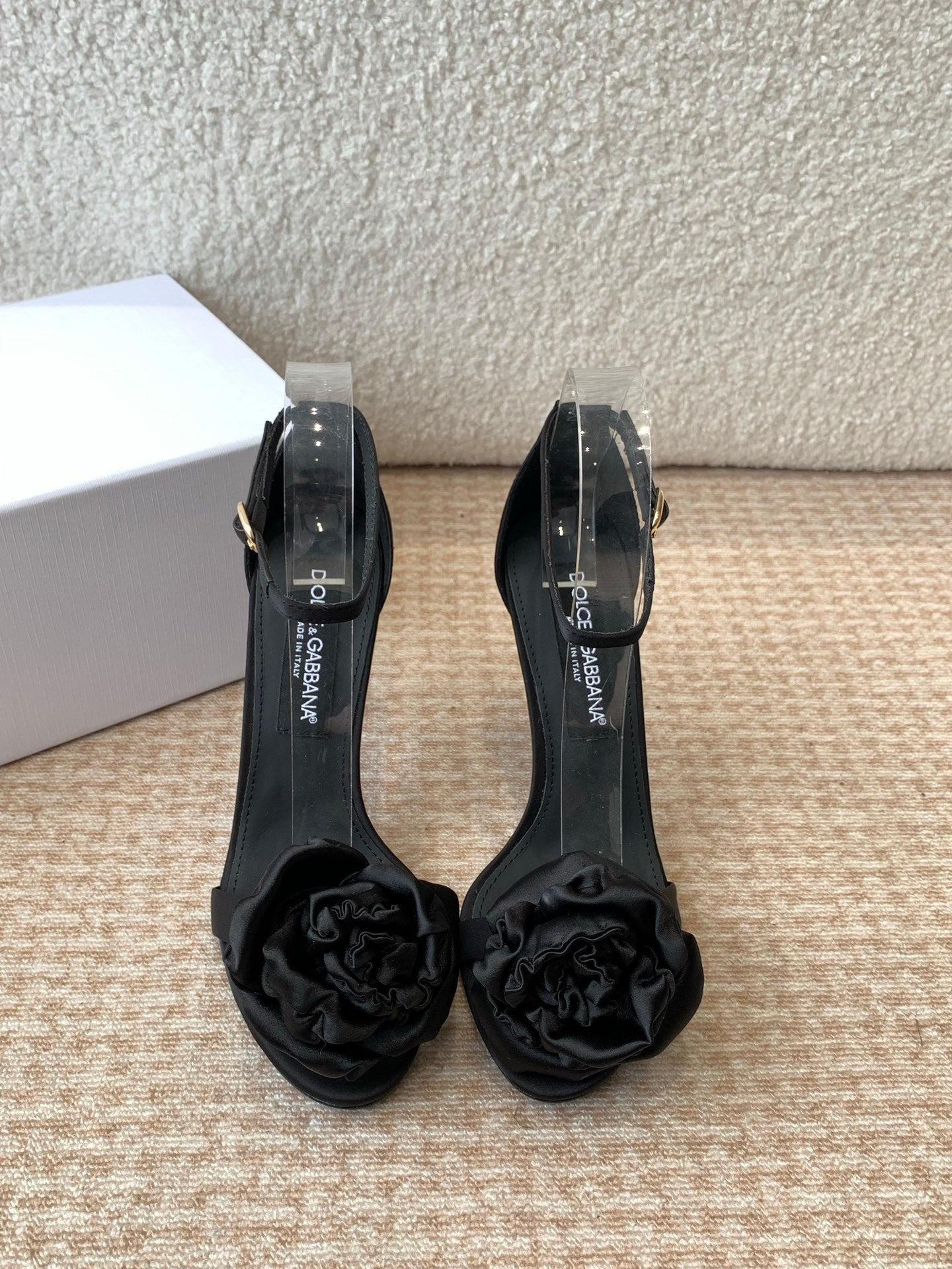 LuxluxHouse Best Quality Dolce & Gabbana Women Shoes