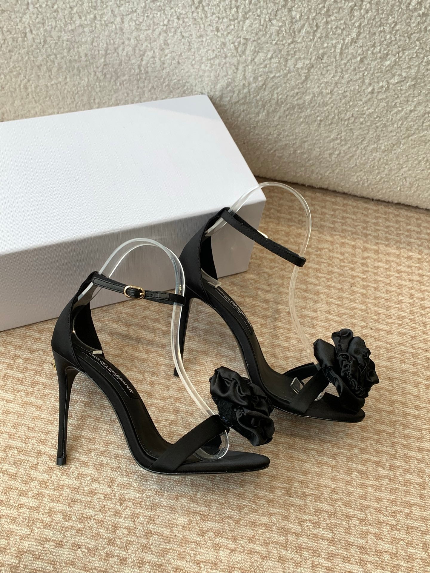 LuxluxHouse Best Quality Dolce & Gabbana Women Shoes