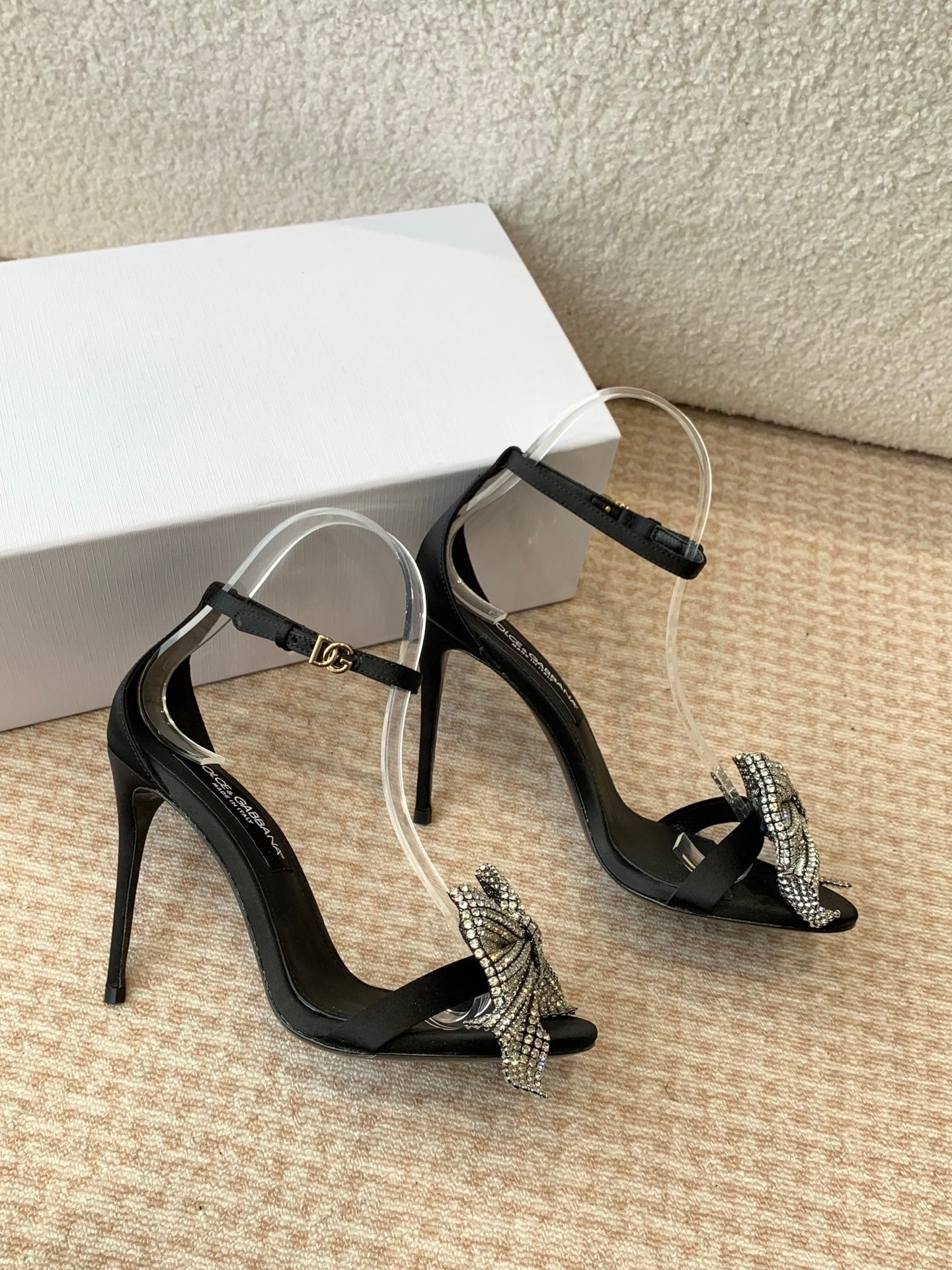 LuxluxHouse Best Quality Dolce & Gabbana Women Shoes
