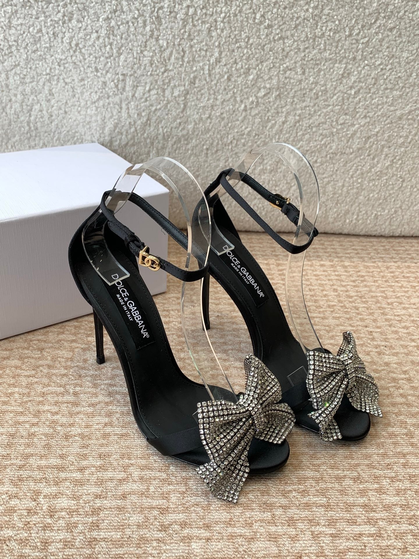 LuxluxHouse Best Quality Dolce & Gabbana Women Shoes