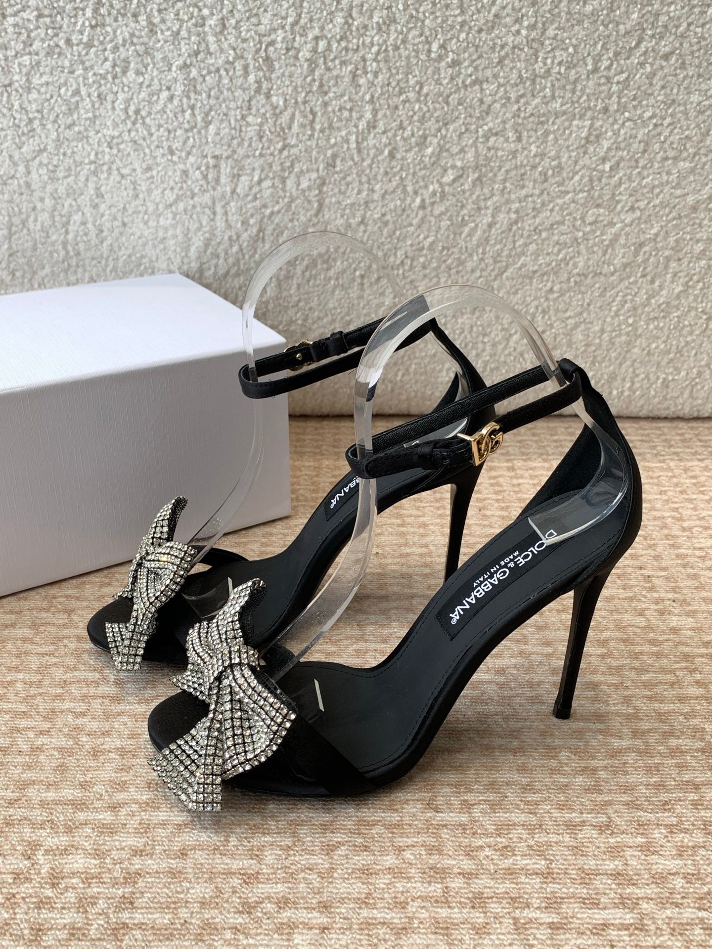 LuxluxHouse Best Quality Dolce & Gabbana Women Shoes
