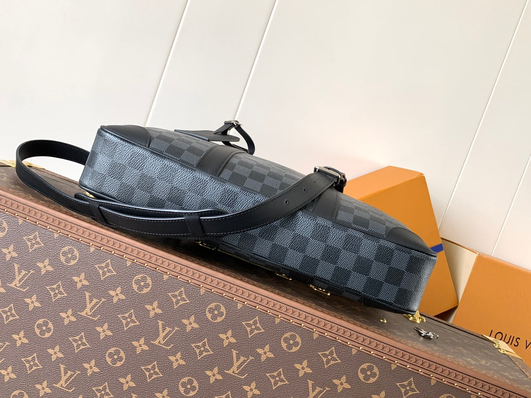 LuxluxHouse Best Quality Bags Louis Vuitton Men